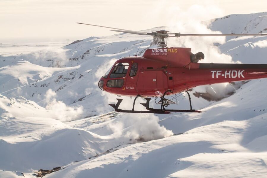 1-Hour Helicopter Tour in Iceland: The Geothermal Tour - Flying back over Reykjavik