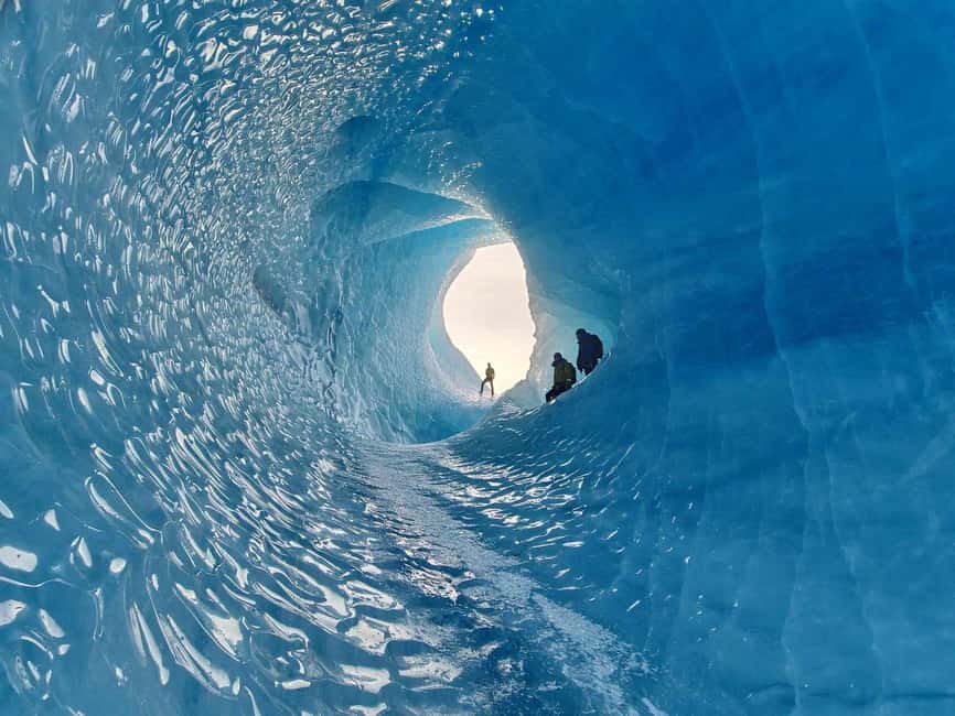 2-Day South Coast, Blue Ice Cave, Glacier Lagoon Tour - An overnight stop near Jökulsárlón
