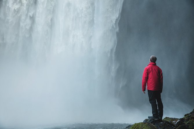 3-Day Ice Cave, South Coast, Golden Circle and Northern Lights - Day one: Thingvellir, Gullfoss, and the geysers