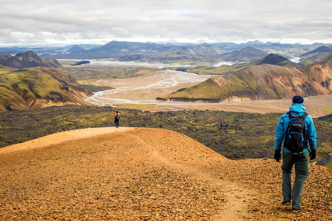 3-Day Icelandic Highlands, Háifoss & Grænihryggur Hiking Tour - What mountain hut nights are really like