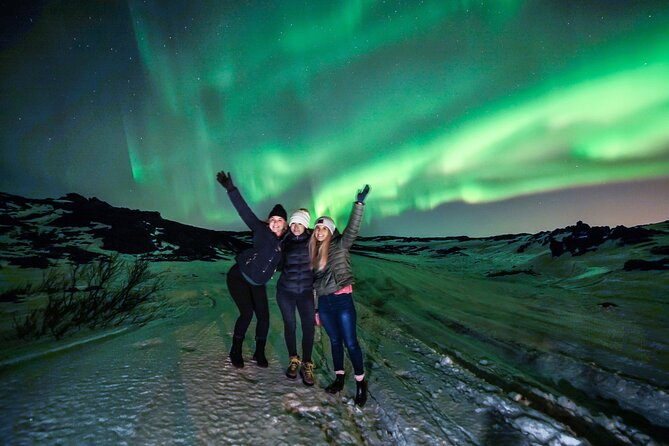 4-Day Iceland: Golden Circle, South Coast, Volcano Hike & Northern Lights - Day 3: A three-hour Vatnajökull Glacier hike
