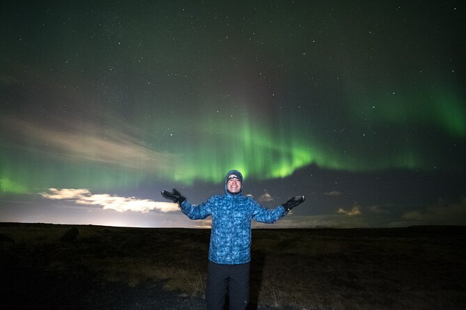 4x4 Reykjavik Northern Lights Tour with Photographer — Aurora RVK - Waiting under Icelandic stars