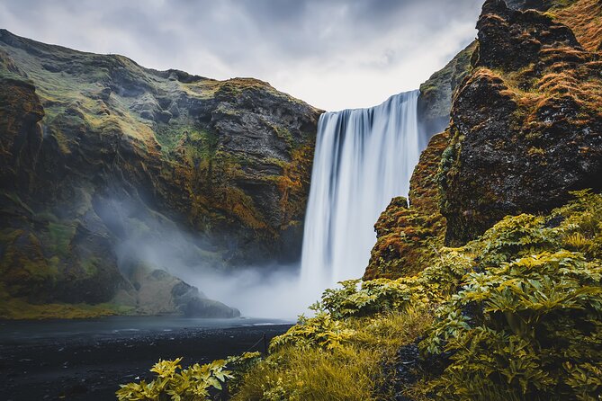 6 Day Iceland Ring Road Highlights Tour With Accommodation - What the $2,083 price really buys you