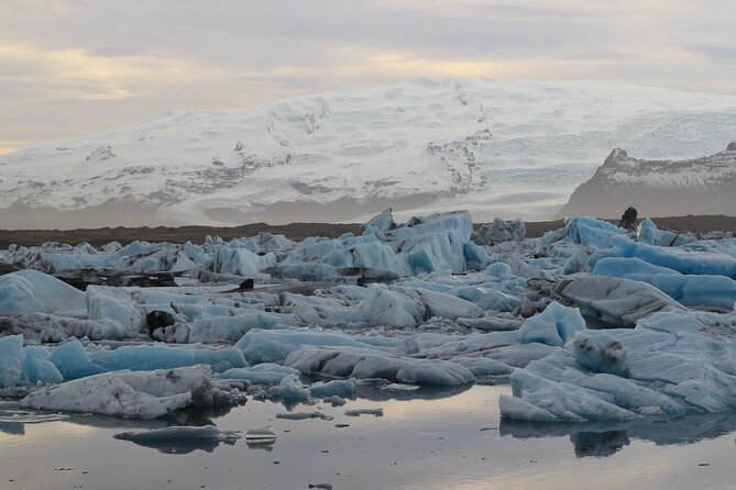 8 Day Winter Circle Tour, Ring Route of Iceland with Snæfellsnes Peninsula - Day 3: Ice beneath Vatnajökull