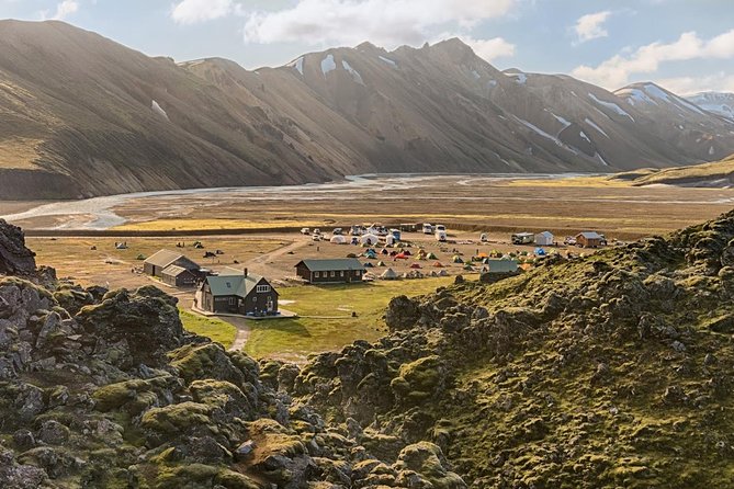 Adventure in Landmannalaugar and Hot Springs - Reykjavík & Hella - What to wear and pack for the weather