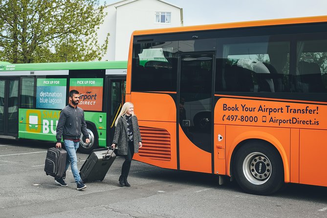 Airport Transfer in Iceland from Reykjavik City to Keflavik Airport One Way - Comfort, Wi-Fi, and luggage in practical terms