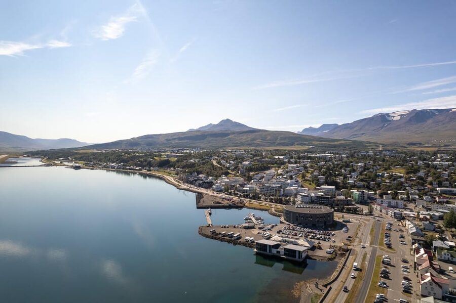 Akureyri: City Walk with Local Food - Akureyri’s center, explained by someone local