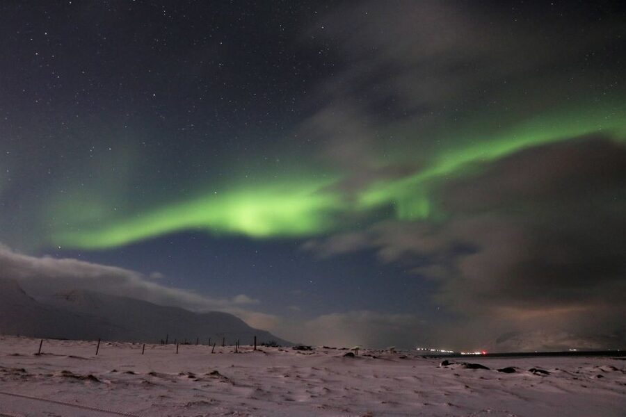 Akureyri: Hunt for the Northern Lights Photography Tour - Key points to know before you go