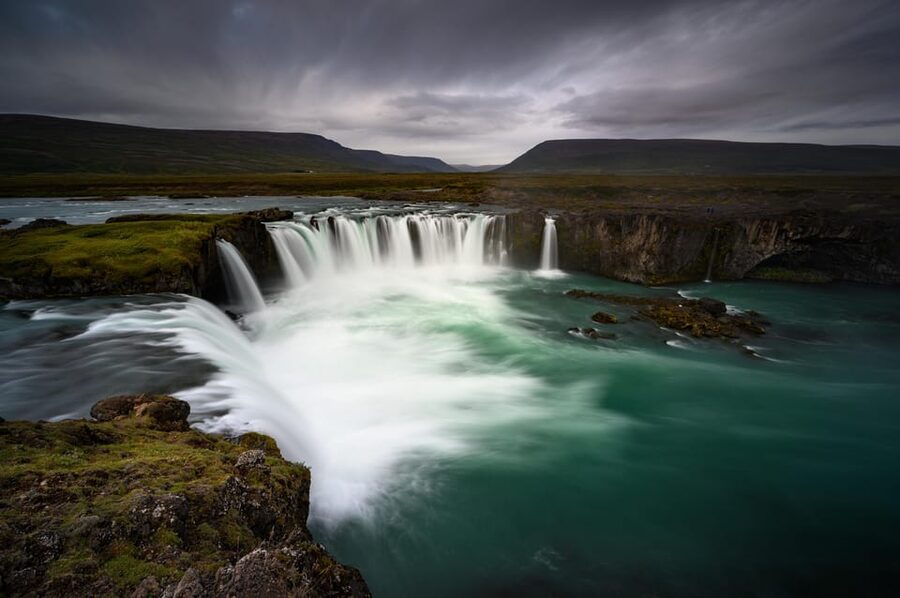 Akureyri Port: Godafoss Waterfall Guided Tour with Pickup - Why this short Akureyri tour works well