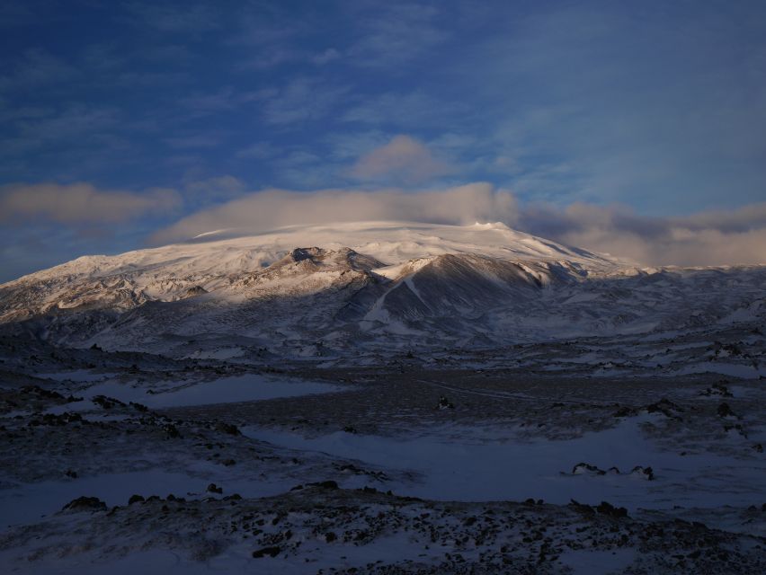 Arnarstapi: Snæfellsjökull Glacier and Volcano Hike - The final slope and summit views