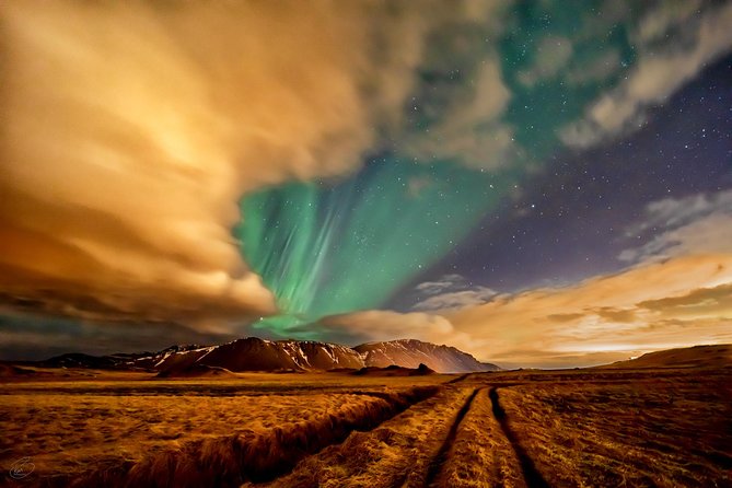 Aurora/Northern light hunt and photos (photography help provided) - Getting useful Northern Lights photos