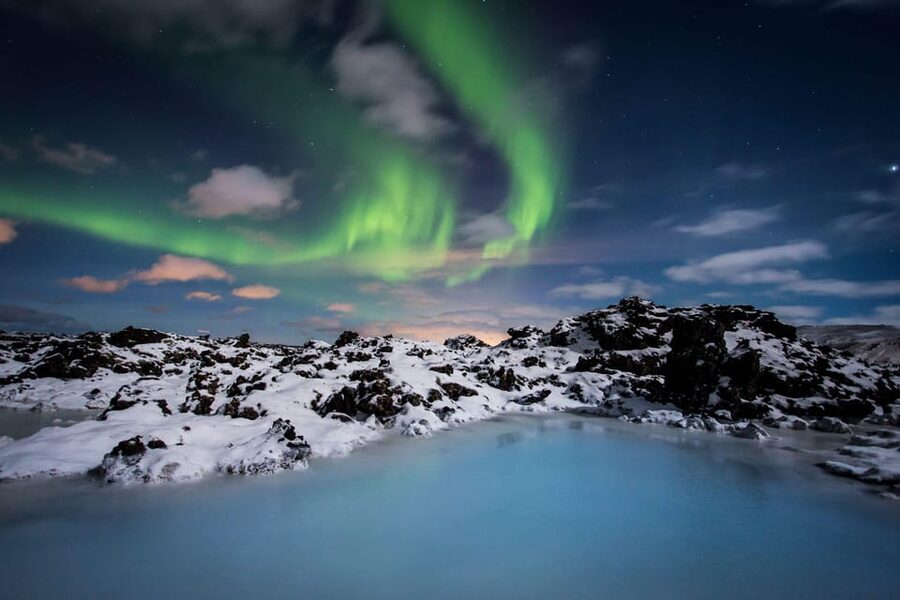 Blue Lagoon: Admission Package with Drink, Towel, and Mask - Choosing the best time for your visit