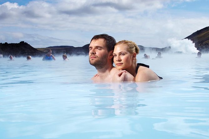 Blue Lagoon and Northern Lights Tour Including Admission - Starting at Skógarhlíð 10