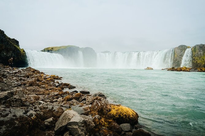Cruise Tour Godafoss and Myvatn Lake and Dettifoss Small Group - Why this Akureyri day tour works well