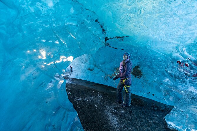 Crystal Blue Ice Cave - Super Jeep From Jökulsárlón Glacier Lagoon - Walking into the crystal blue ice cave