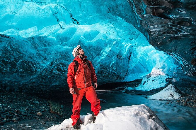 Crystal Ice Cave & Super Jeep Tour from Jökulsárlón - Guides, group size, and the human side of the trip