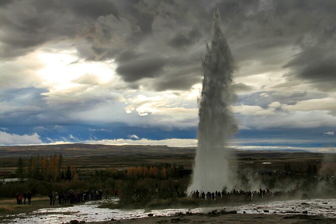 Day Trip to the Golden Circle and Hot spring Geyser by 4WD Jeep from Reykjavik - The price: good value for the right group