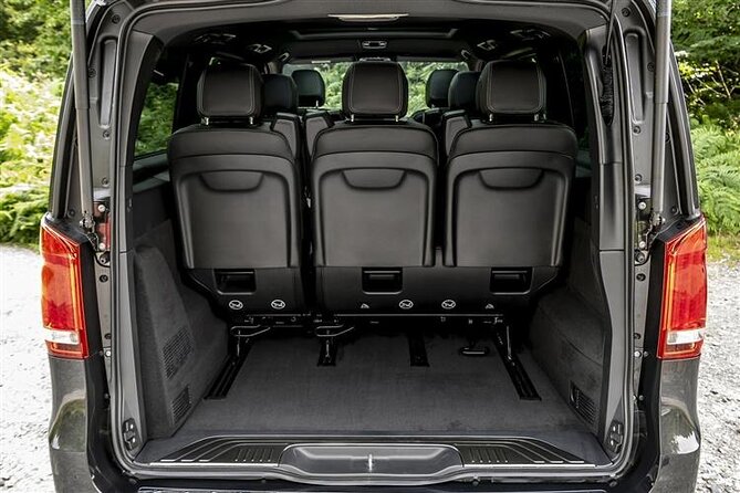 Departure by Luxury Van Reykjavik City to Reykjavik Airport KEF - How the pickup works at your Reykjavik accommodation
