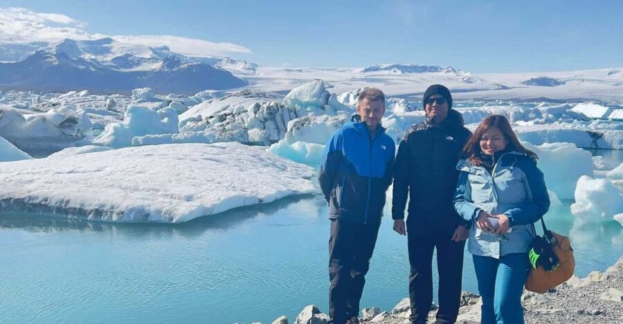 Diamond Beach & Jökulsárlón Glacier Exclusive Day Tour - Who will get the most from this tour