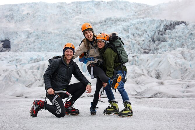 Early Bird Ice Cave with 3 Professional Photos - What the summer ice cave offers