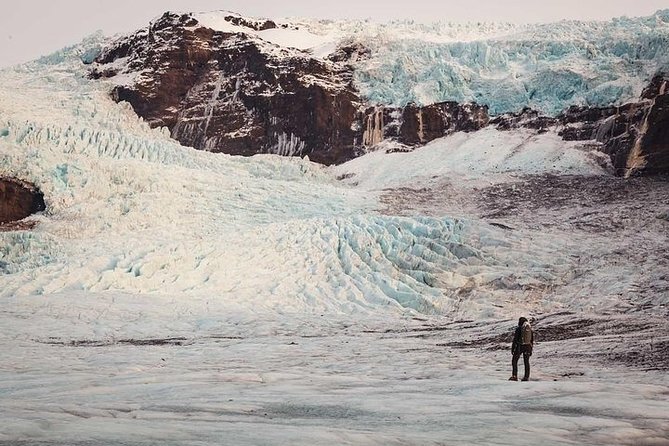 Exclusive Ice Cave and Glacier Hike - Extra Small Group - Why this small-group tour makes sense at Skaftafell