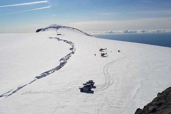 Eyjafjallajökull by Super Jeep - Reaching Eyjafjallajökull from the south coast