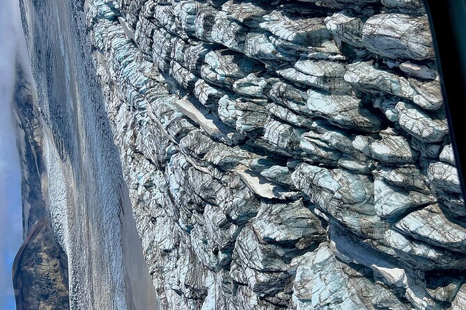 Fire and Ice Helicopter Tour: Glacier and Hengill Geothermal Area - Seeing Þingvellir and the continental rift