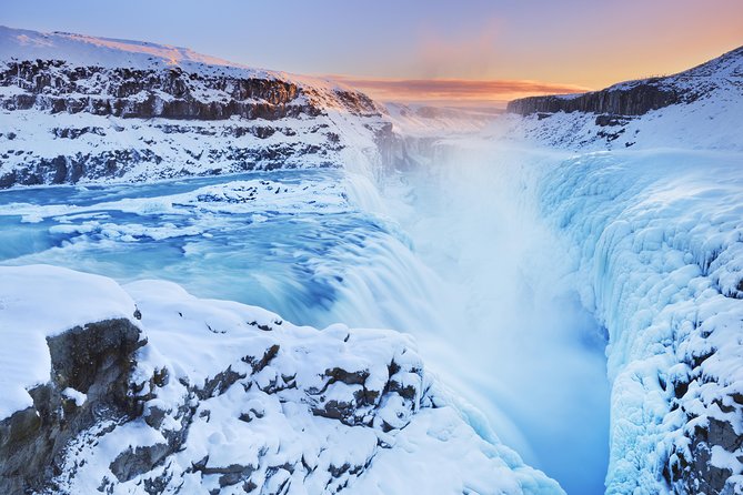 Fontana Geothermal Spa and Golden Circle Tour From Reykjavik - What to pack for a nine-and-a-half-hour day
