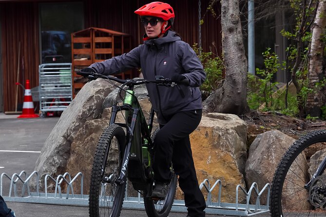 Forest Lagoon Ebike Tour Akureyri - Getting comfortable on the e-bikes