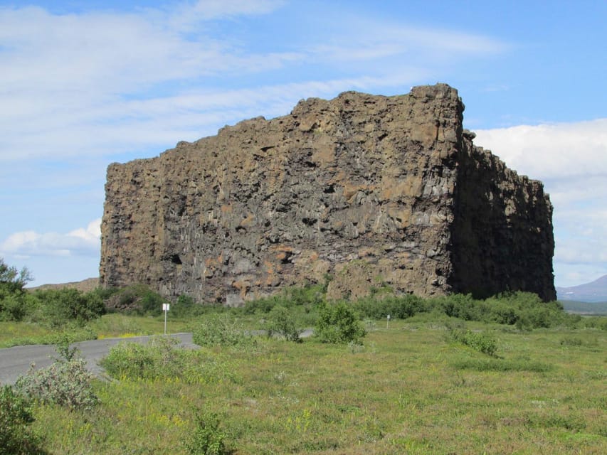 From Akureyri: Diamond Circle Tour with Waterfalls - Skútustaðagígar and the pseudocraters