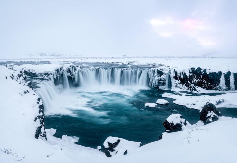 From Akureyri: Goðafoss Waterfall Winter Tour - Why Goðafoss works so well as a winter outing