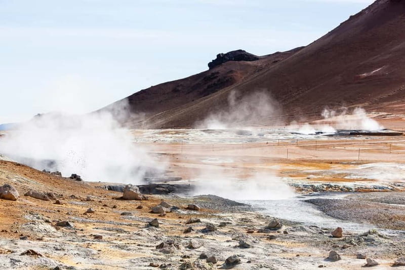 From Akureyri Port: Diamond Circle Guided Day Trip w/ Lunch - Tjörnes Peninsula: a short stop with big sea views