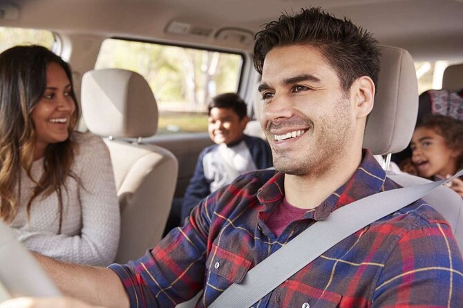 From KEF Airport: Private Transfer to Reykjavik in Iceland - Meeting your driver at Keflavik International Airport