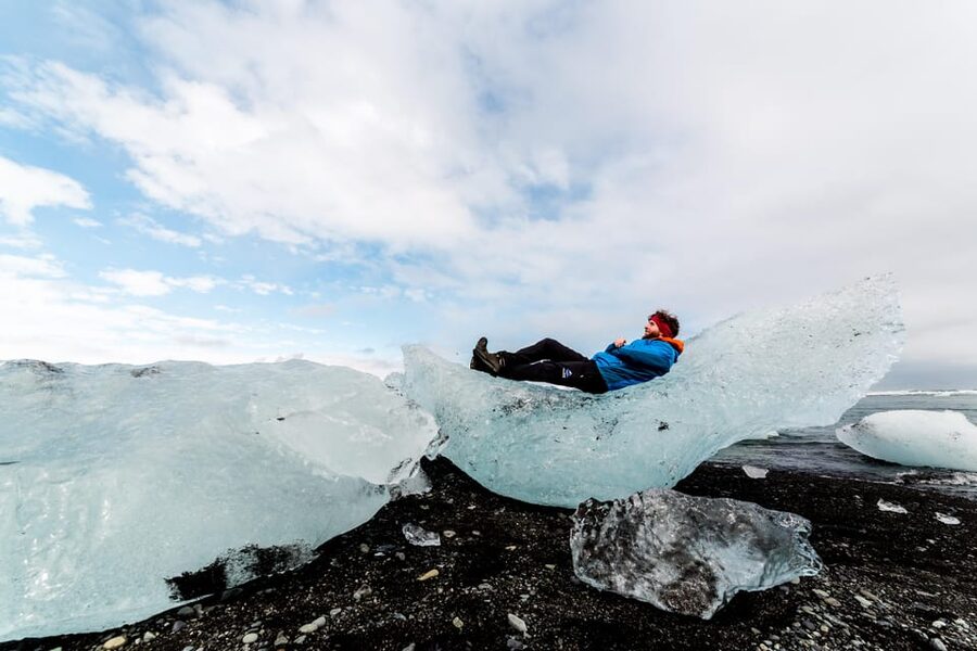 From Reykjavík: 2-Day South Coast Adventure - Jökulsárlón: icebergs at the finish line