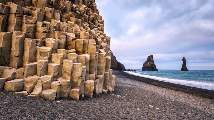 From Reykjavik: 4-Day Blue Ice Cave and Northern Lights Tour - Who will get the most from the $1,485 price?
