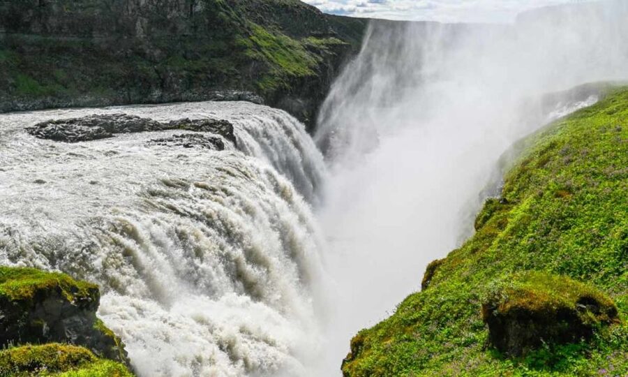 From Reykjavik: Full Day Whale Watching & Golden Circle Tour - Geysir and its five-minute waiting game