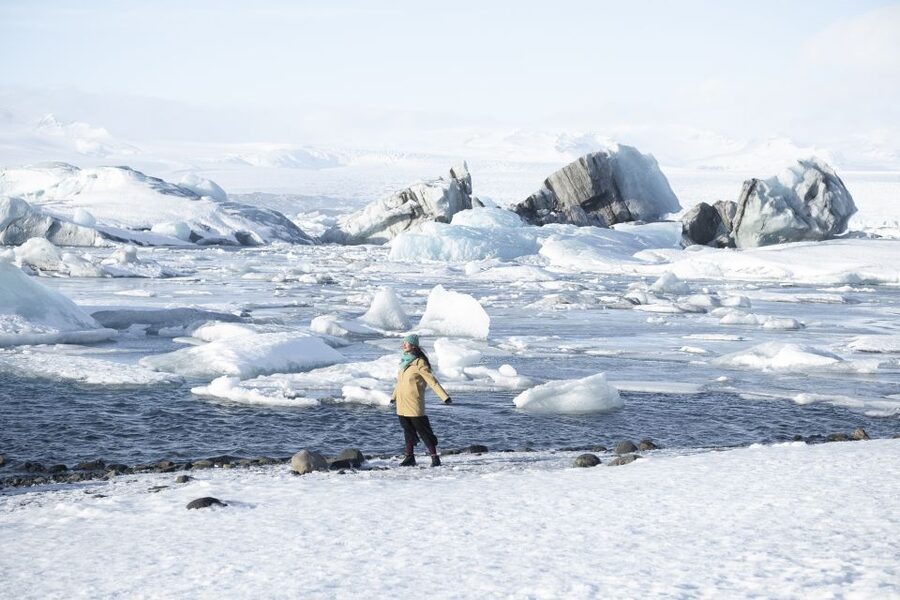 From Reykjavik: Glacier Lagoon Boat Ride, Diamond Beach Tour - Why Jökulsárlón is worth the long ride