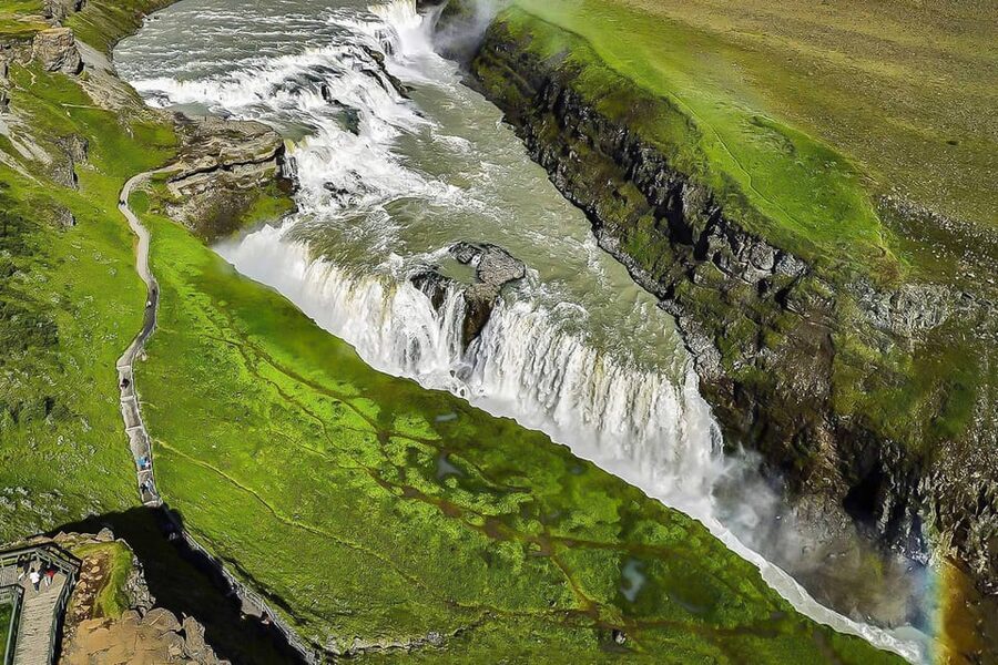 From Reykjavik: Golden Circle Full Day Tour - The Guide Can Make or Break the Day