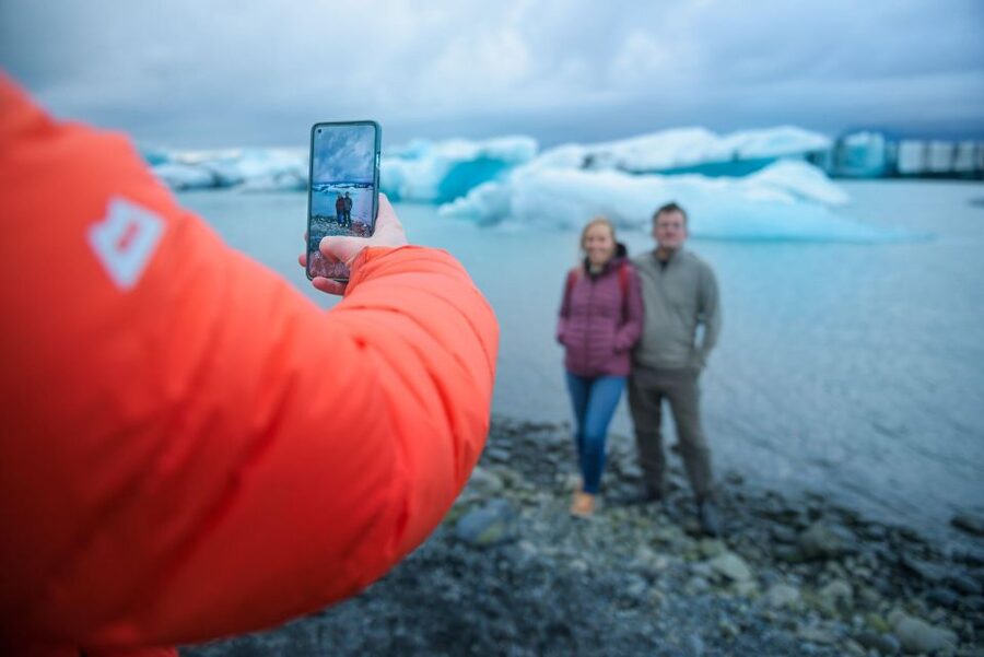 From Reykjavik: Jökulsárlón Glacier Lagoon and Diamond Beach - Weather, seasons, and what the day really feels like