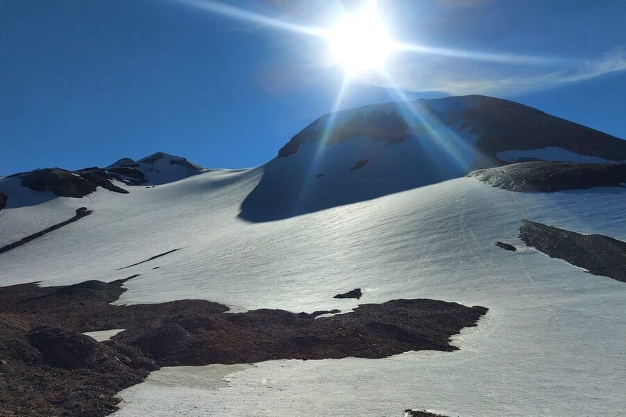 From Reykjavik: Kerlingarfjöll Hiking Day Tour - Weather, boots, and what to pack