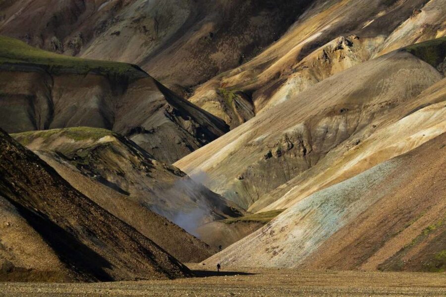 From Reykjavik: Landmannalaugar Day Tour by Luxury Jeep - Hjálparfoss and the meeting waters