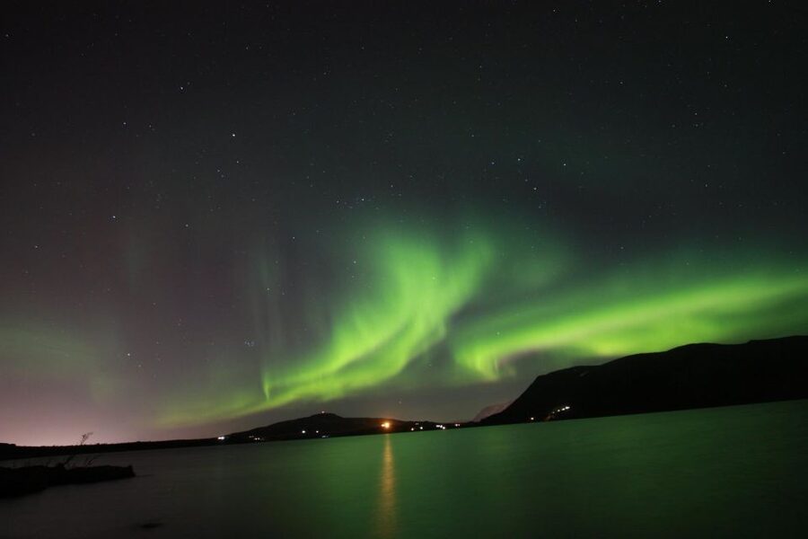 From Reykjavik: Northern Lights Hunt Super Jeep Tour - Northern Lights photography without the usual frustration