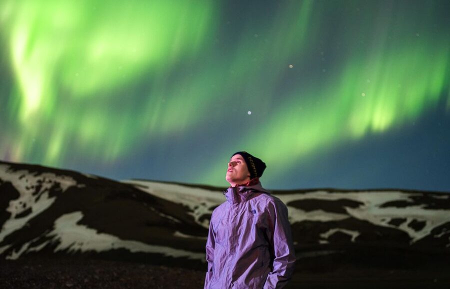 From Reykjavík: Northern Lights Super Jeep Tour - Guides who make the uncertain weather easier