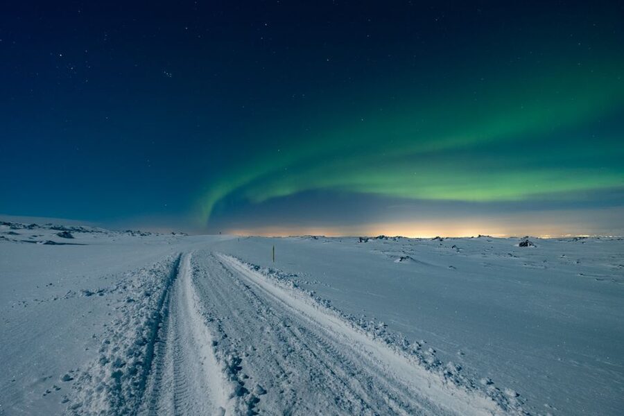 From Reykjavik: Northern Lights Tour with Lifetime Guarantee - When the aurora finally appears
