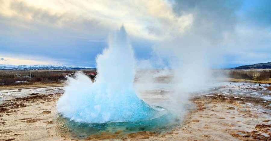 From Reykjavik: Private Golden Circle Day Tour by Jeep - Laugarvatn and the farm table