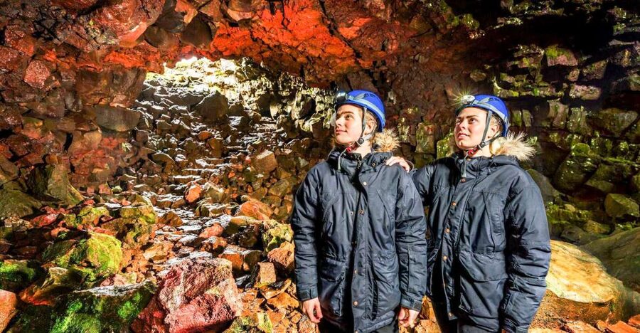 From Reykjavik: Raufarhólshellir Lava Tunnel by Bus - What the lava tube reveals about an ancient eruption