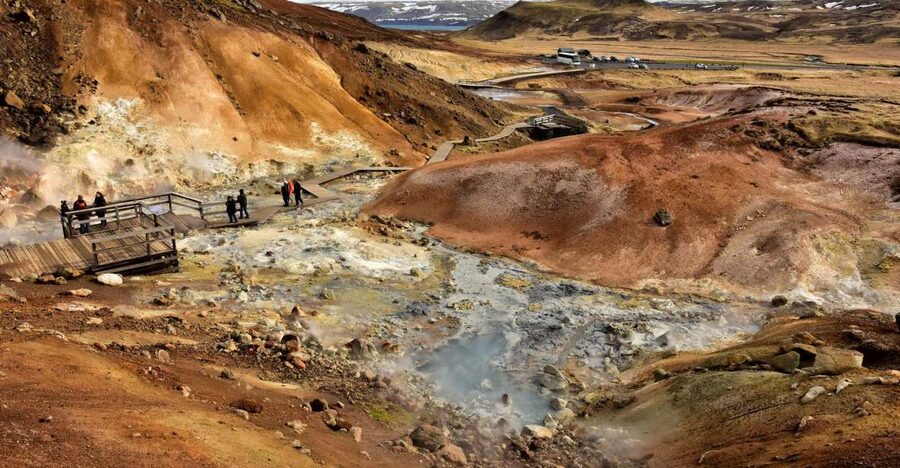 From Reykjavik: Reykjanes Geopark Tour & Airport Transfer - Why Reykjanes makes such a good half-day outing