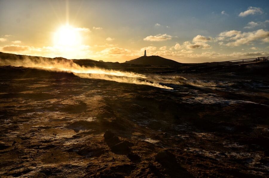 From Reykjavik: Reykjanes Geopark Tour & Airport Transfer - Krýsuvík and Seltún, the tour’s most striking stop
