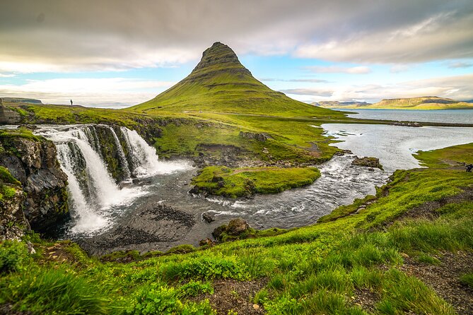 From Reykjavík: Snaefellsnes & Kirkjufell Small Group Day Tour - The day at a glance
