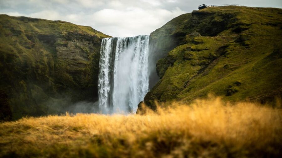 From Reykjavík: Vík Lava Show & South Coast Waterfalls Tour - Skógafoss, 30 minutes of raw power
